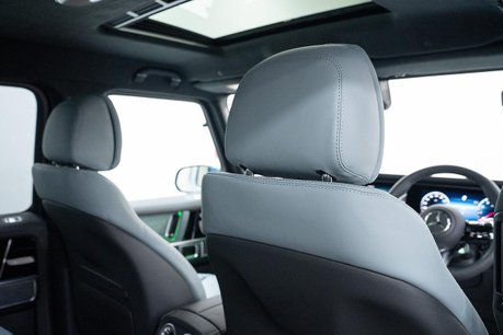 Mercedes-Benz G Class 4.0 G63 V8 BiTurbo MHEV AMG MANUFAKTUR Edition SUV 5dr Petrol Hybrid SpdS+9 32