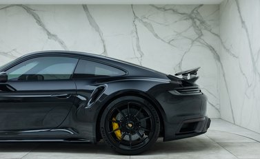 Porsche 911 Turbo S (992) 42