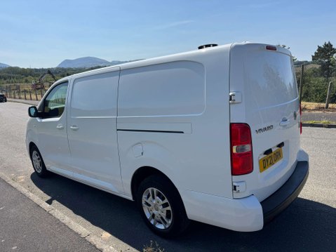 Vauxhall Vivaro 1.5 Vivaro 2900 Sportive S/S 6