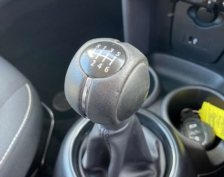 Mini Hatch 1.5 Cooper Classic 3dr 41