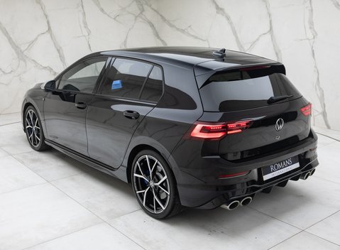 Volkswagen Golf R TSI 4MOTION 12