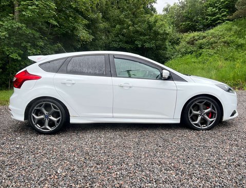 Ford Focus 2.0 Focus ST-2 T 5dr 3