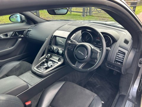 Jaguar F-Type 3.0 V6 Auto Euro 6 (s/s) 2dr 14