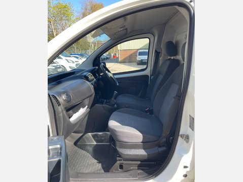 Peugeot Bipper 1.3 HDi S FWD L1 H1 3dr 32
