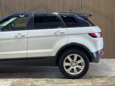 Land Rover Range Rover Evoque 2.0 Range Rover Evoque SE Tech TD4 4WD 5dr 32
