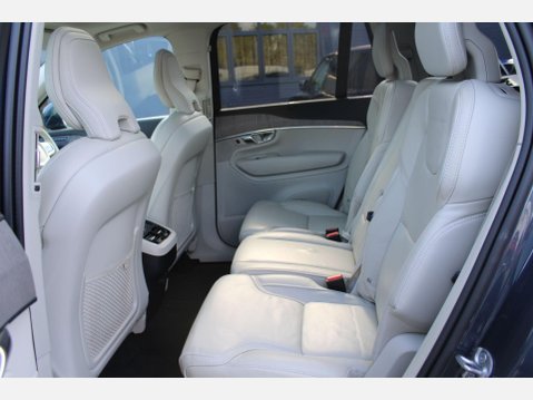 Volvo XC90 B5 INSCRIPTION PRO AWD MHEV 13