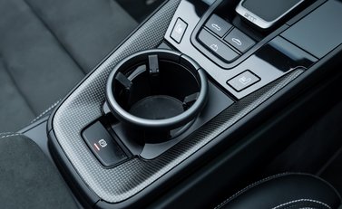 Porsche 911 Carrera GTS Cabriolet (992) 24