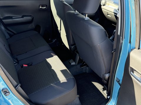 Suzuki Ignis 1.2 Dualjet SZ5 5dr Auto 37