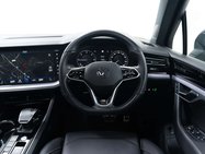 Volkswagen Touareg 3.0 Touareg V6 Black Edition TDI Auto 4WD 5dr 25