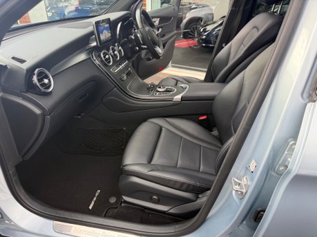 Mercedes-Benz GLC GLC 250 D 4MATIC AMG LINE PREMIUM 50