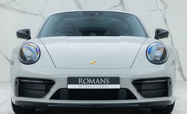 Porsche 911 (992) Targa 4 GTS 5