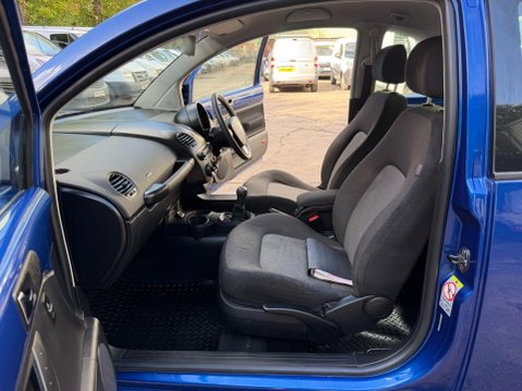 Volkswagen Beetle 1.6 Luna Hatchback 3dr Petrol Manual Euro 4 (102 ps) 42