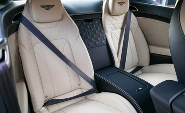 Bentley Continental GT Mulliner 13