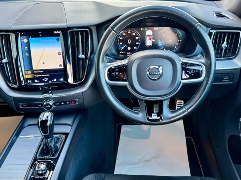 Volvo XC60 2.0 D4 R-Design AWD Euro 6 (s/s) 5dr 2