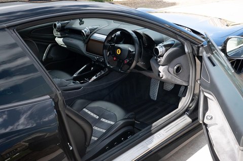 Ferrari GTC4 Lusso 6.3 V12 F1 DCT 4WD Euro 6 (s/s) 2dr 23