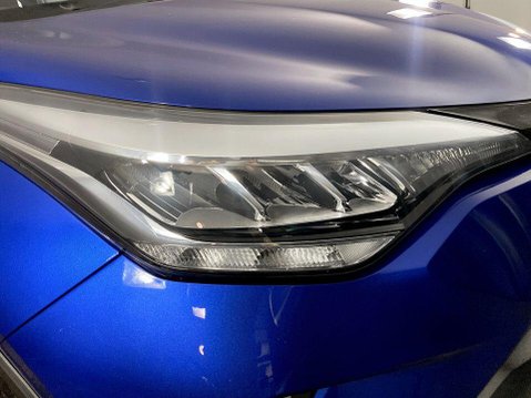 Toyota C-HR 1.8 VVT-h GPF Design SUV 5dr Petrol Hybrid CVT Euro 6 (s/s) (122 ps) Alloys 9