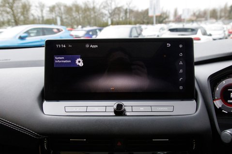 Nissan Qashqai DIG-T N-CONNECTA DCT MHEV 28