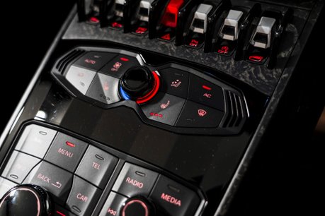 Lamborghini Huracan PERFORMANTE SPYDER. NOW SOLD. SIMILAR REQUIRED. PLEASE CALL 01903 254800. 24