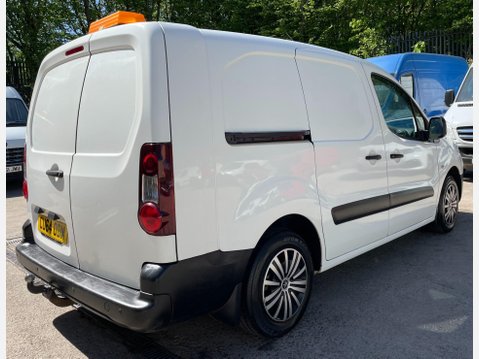 Peugeot Partner 1.6 eHDi 750 SE Panel Van 4dr Diesel Manual L2 (s/s) (134 g/km, 90 bhp) 9