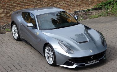 Ferrari F12 Berlinetta 3