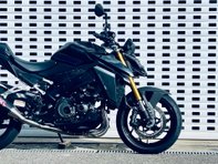 Suzuki GSX GSXS 1000 7