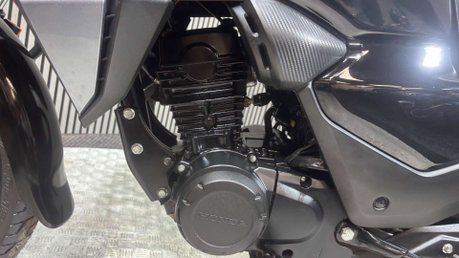 Honda CB 2021 ONLY 12K, JUST SERVICED, NEW MOT, WARRANTY LEARNER 125CC 31