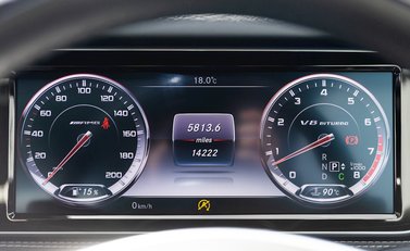 Mercedes-Benz S Class S63 Coupe 17