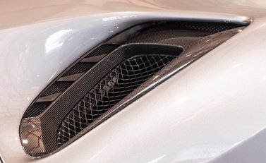 Ferrari 488 Pista 15