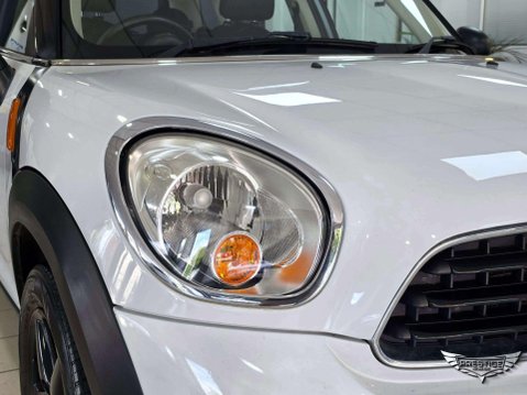 Mini Countryman 1.6 One SUV 5dr Petrol Manual Euro 5 (s/s) (98 ps) 19