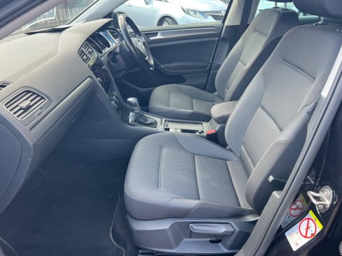 Volkswagen Golf 35.8kWh e-Golf Auto 5dr 21