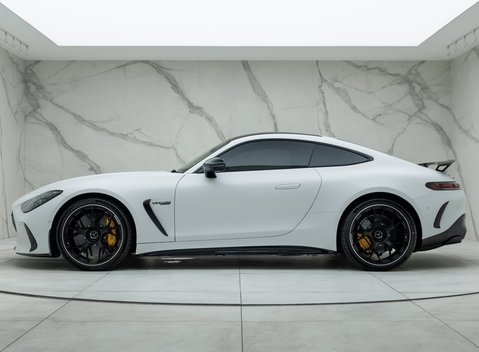 Mercedes-Benz Amg GT 63 Ultimate 5