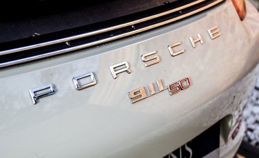 Porsche 911 50th Anniversary Edition 10