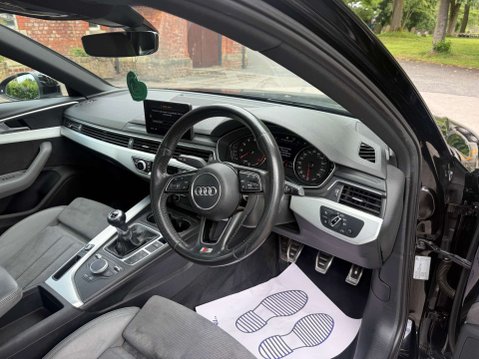 Audi A4 1.4 A4 S Line TFSI 4dr 21