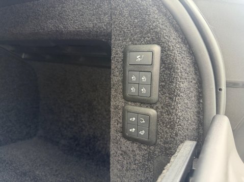 Land Rover Range Rover SDV6 AUTOBIOGRAPHY 12