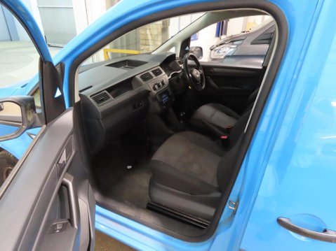 Volkswagen Caddy Maxi 2.0 TDI C20 BlueMotion Tech Startline LWB Euro 6 (s/s) 6dr 9