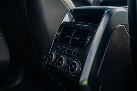 Land Rover Range Rover Sport V8 SVR 18