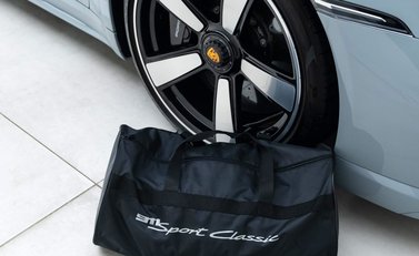 Porsche 911 (992) Sport Classic 39