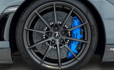McLaren 765LT Spider 13