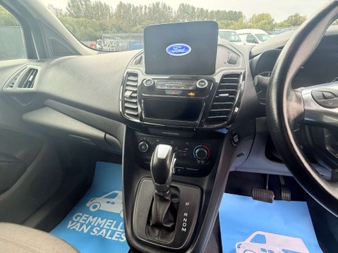Ford Transit Connect 1.5 Transit Connect 240 Limited EcoBlue Auto 16