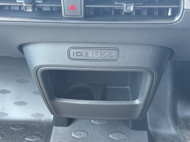 Volkswagen Id.Buzz AUTO LWB L2 Delivery Miles Commerce Plus Air Alloys Cam EURO 6 NO VAT 43