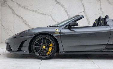 Ferrari F430 SCUDERIA SPIDER 16M 51