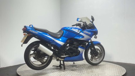 Kawasaki GPZ 2000 ONLY 20K CLEAN PROJECT BIKE SPARES OR REPAIR 500CC 3
