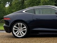 Jaguar F-Type V6 S AWD 9