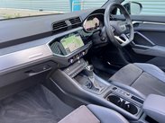 Audi Q3 2.0 TFSI 40 Vorsprung S Tronic quattro Euro 6 (s/s) 5dr 36