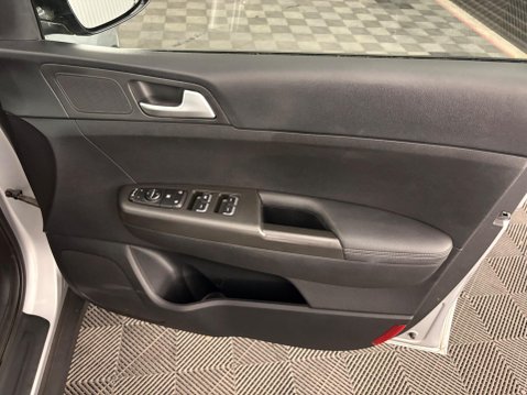 Kia Sportage 1.6 GDi 2 Euro 6 (s/s) 5dr 34