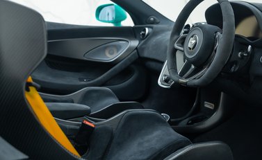 McLaren 600LT Spider 16