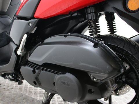 Yamaha Nmax 125 GPD125-A ABS 22