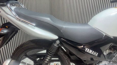 Yamaha YBR 125 2014 ONLY 2K SPARES OR REPAIR 125CC PROJECT BIKE 21