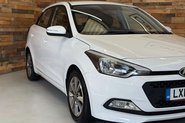 Hyundai i20 1.2 Blue Drive SE Hatchback 5dr Petrol Manual Euro 6 (s/s) (84 ps) 19