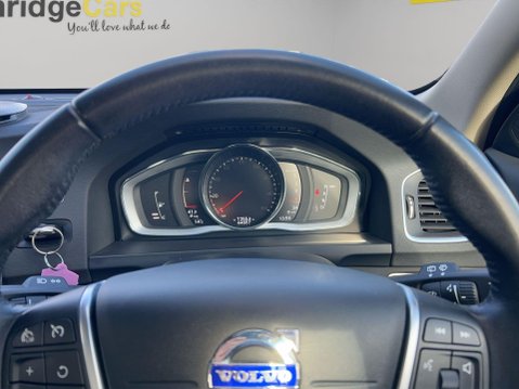 Volvo V60 2.0 D4 Lux Nav Auto Euro 6 (s/s) 5dr 24